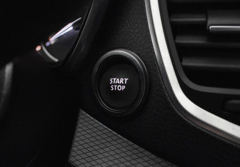 Подержанный автомобиль LADA (ВАЗ) Vesta Sedan 2023 года (18 фото)