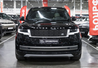 Подержанный автомобиль Land Rover Range Rover 2022 года (5 фото)
