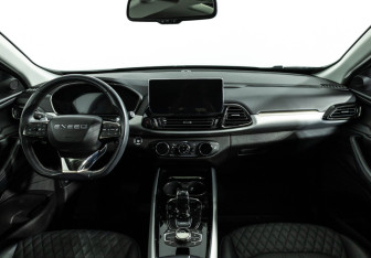 Подержанный автомобиль Exeed TXL 2021 года (13 фото)