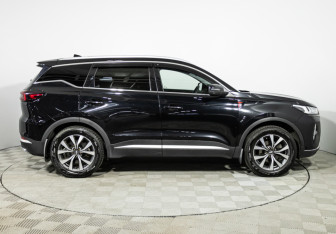 Подержанный автомобиль Chery Tiggo 7 Pro Max 2023 года (4 фото)