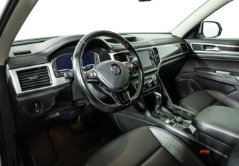 Подержанный автомобиль Volkswagen Teramont 2019 года (11 фото)