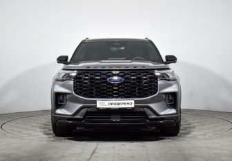 Подержанный автомобиль Ford Explorer 2024 года (2 фото)