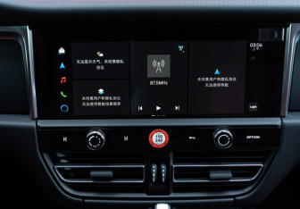 Новый Porsche Macan 2025 (17 фото)