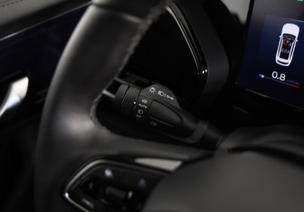 Подержанный автомобиль Geely Monjaro 2024 года (29 фото)