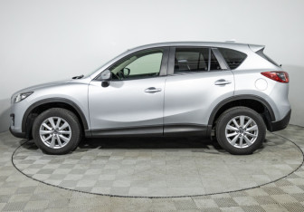 Подержанный автомобиль Mazda CX-5 2016 года (8 фото)