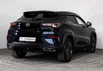 Подержанный автомобиль Changan UNI-T 2023 года (6 фото)