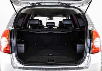 Подержанный автомобиль Chevrolet Captiva 2008 года (16 фото)