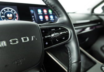 Подержанный автомобиль Omoda C5 2024 года (22 фото)