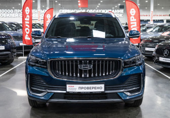 Подержанный автомобиль Geely Monjaro 2023 года (3 фото)