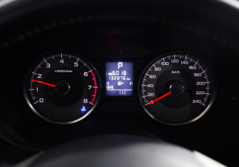 Подержанный автомобиль Subaru Forester Suv 2013 года (12 фото)