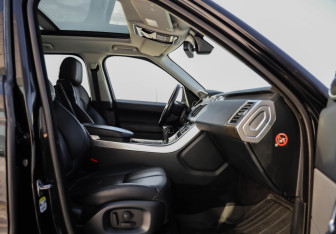 Подержанный автомобиль Land Rover Range Rover Sport 2015 года (28 фото)