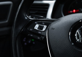 Подержанный автомобиль Volkswagen Teramont 2018 года (25 фото)