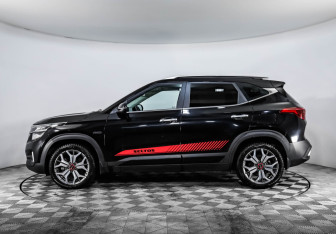 Подержанный автомобиль Kia Seltos 2021 года (8 фото)