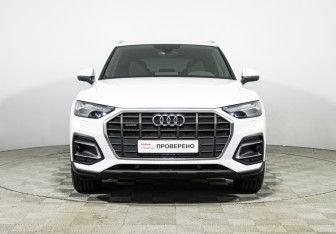 Подержанный автомобиль Audi Q5 2021 года (2 фото)