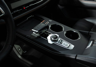 Подержанный автомобиль Changan UNI-K 2023 года (27 фото)