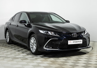 Подержанный автомобиль Toyota Camry Sedan 2021 года (3 фото)