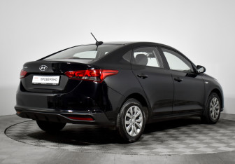 Подержанный автомобиль Hyundai Solaris Sedan 2020 года (5 фото)