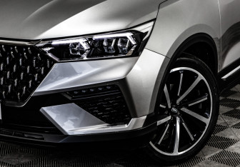 Подержанный автомобиль FAW Bestune T77 2023 года (10 фото)