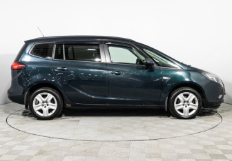 Подержанный автомобиль Opel Zafira Compactvan 2013 года (4 фото)
