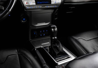 Подержанный автомобиль Toyota Land Cruiser Prado 2021 года (14 фото)