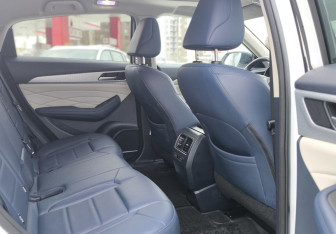 Подержанный автомобиль Haval F7x 2022 года (22 фото)