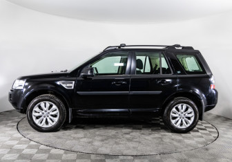 Подержанный автомобиль Land Rover Freelander 2014 года (8 фото)