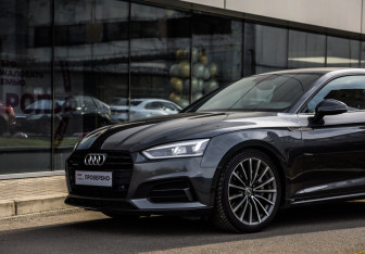 Подержанный автомобиль Audi A5 Coupe 2019 года (9 фото)