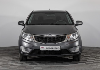 Подержанный автомобиль Kia Rio Sedan 2011 года (2 фото)