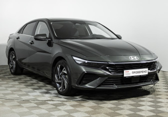 Подержанный автомобиль Hyundai Elantra Sedan 2024 года (3 фото)
