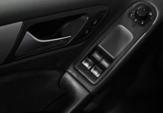 Подержанный автомобиль Volkswagen Golf Wagon 2009 года (10 фото)