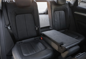 Подержанный автомобиль Audi Q5 2019 года (30 фото)