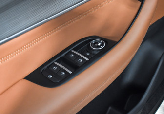 Подержанный автомобиль Chery Tiggo 8 Pro Max 2023 года (10 фото)