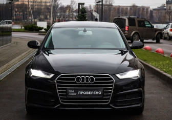 Подержанный автомобиль Audi A6 Sedan 2017 года (3 фото)