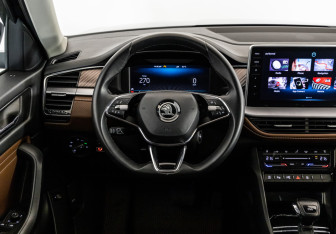 Подержанный автомобиль Skoda Kodiaq 2023 года (13 фото)