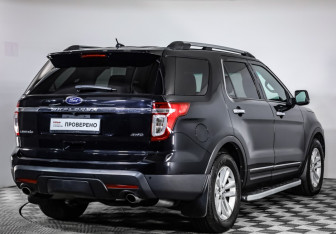 Подержанный автомобиль Ford Explorer 2013 года (5 фото)