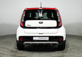 Подержанный автомобиль Kia Soul 2018 года (6 фото)