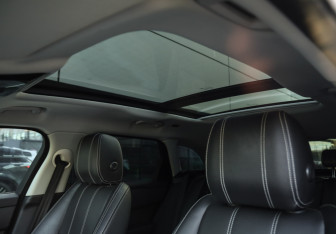 Подержанный автомобиль Land Rover Range Rover Velar 2018 года (27 фото)
