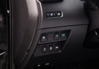 Подержанный автомобиль Nissan X-Trail 2021 года (22 фото)