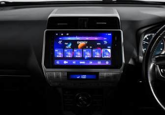 Подержанный автомобиль Toyota Land Cruiser Prado 2019 года (20 фото)
