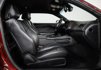 Подержанный автомобиль Dodge Challenger 2019 года (27 фото)