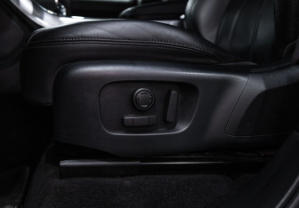 Подержанный автомобиль Land Rover Range Rover Sport 2019 года (27 фото)