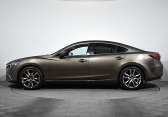 Подержанный автомобиль Mazda 6 Sedan 2016 года (8 фото)