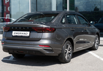 Новый Geely Emgrand 2024 (6 фото)