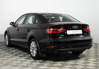Подержанный автомобиль Audi A3 Sedan 2014 года (7 фото)