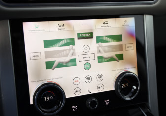 Подержанный автомобиль Land Rover Range Rover 2018 года (22 фото)