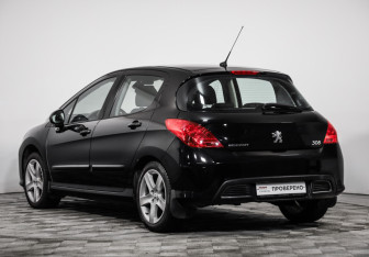 Подержанный автомобиль Peugeot 308 Hatchback 2008 года (7 фото)