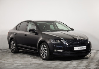 Подержанный автомобиль Skoda Octavia Liftback 2018 года (3 фото)