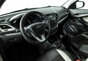 Подержанный автомобиль LADA (ВАЗ) Vesta Wagon 2021 года (11 фото)