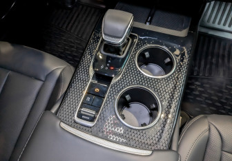 Новый Hongqi HS3 2025 (6 фото)