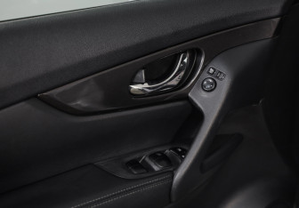 Подержанный автомобиль Nissan X-Trail 2020 года (19 фото)
